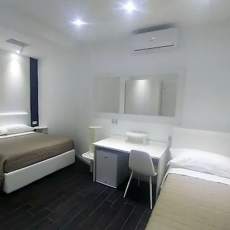 فندق مبيت وإفطار Vanessa 3*