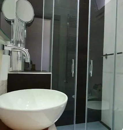 فندق مبيت وإفطار Vanessa 3*