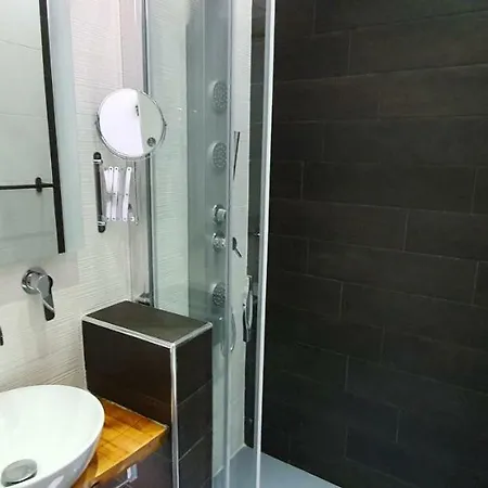 Vanessa فندق مبيت وإفطار 3*