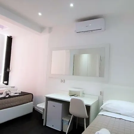 Vanessa فندق مبيت وإفطار